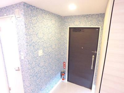 Presence Roger Kadena Reve 1001 | Used apartment located in Kadena-cho, Nakagami-gun, 4 minutes walk from the Kaihin Koen-mae bus stop (Property number: 3217197-0000596) — Image 1, Kadena, Okinawa