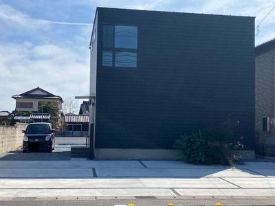 Modern 3SLDK House in Sano with Solar Panels — Image 1, Sano, Tochigi