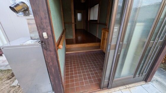 1980 6K Wooden House with Garden in Hida City, Gifu - Thumbnail 2