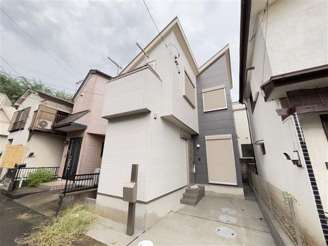 3DK Detached House for Sale in Ichikawa, Chiba - Thumbnail 2