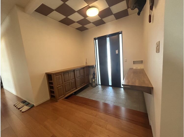 3LDK Single-Story House for Sale in Hakusan with Mountain Views - Thumbnail 4