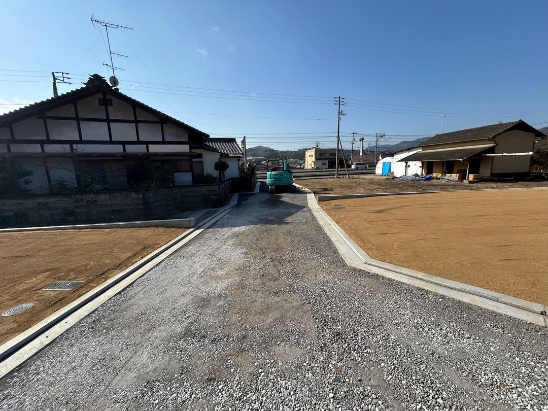 Land for Sale in Tobe Town, Ehime - 233.48 sqm Plot - Thumbnail 3