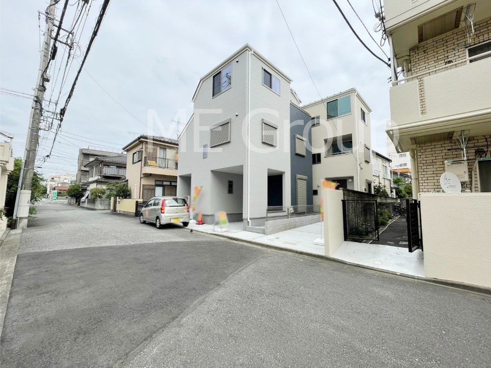2SLDK House for Sale in Higashimurayama, Tokyo - Thumbnail 2