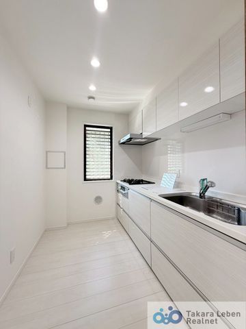 Renovated 2LDK Apartment in Saitama Kita Ward Near Nisshin Station - Thumbnail 4