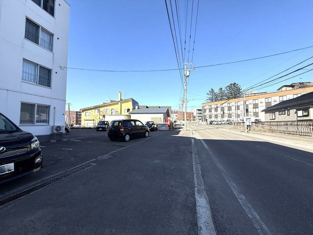 2LDK Investment Apartment Near Tsukisamu Park, Sapporo - Thumbnail 4