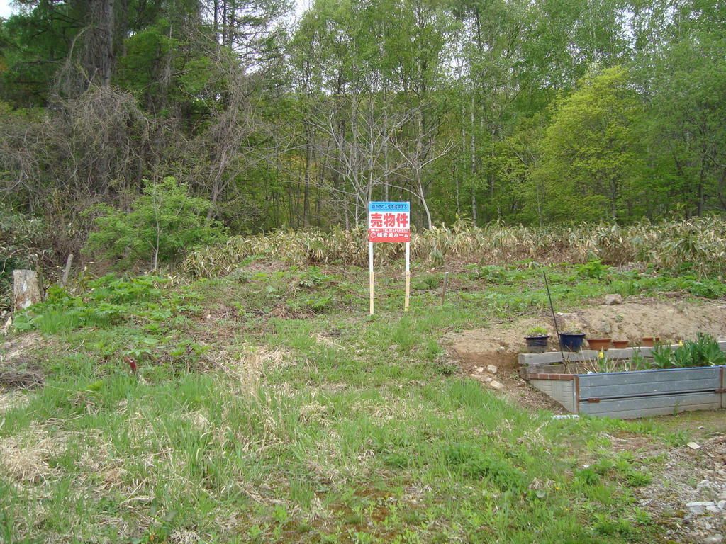 Large 1085 Tsubo Land Plot with Ocean View in Otaru, Hokkaido - Thumbnail 2