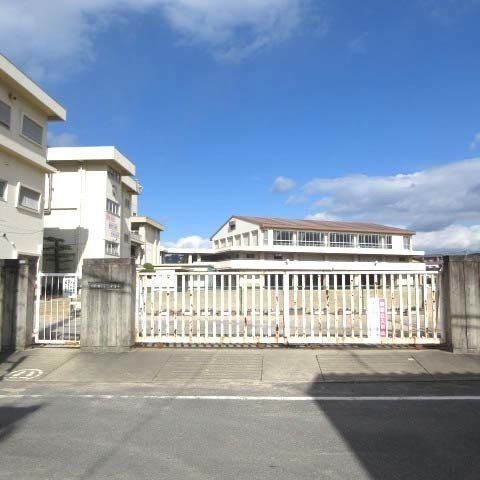 New 4LDK House for Sale in Okayama City's Harabishima - Thumbnail 2