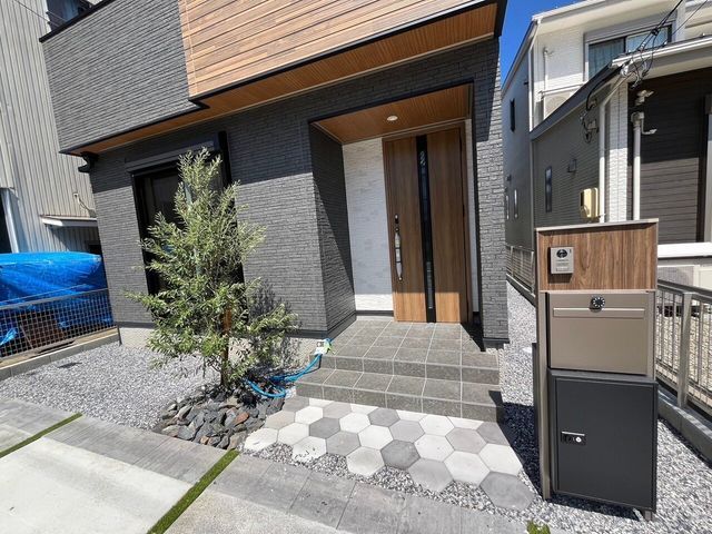 New 5LDK House in Gifu City with Long-Term Excellent Housing Certification - Thumbnail 2