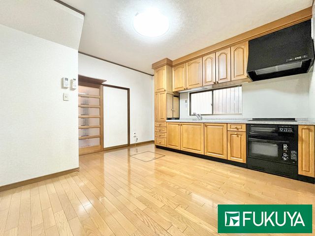 4DK House for Sale in Himeji Near Kyoguchi Station - Thumbnail 2