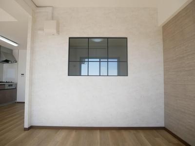 Renovated 2LDK Apartment in Fujieda with Balcony — Image 1, Fujieda, Shizuoka