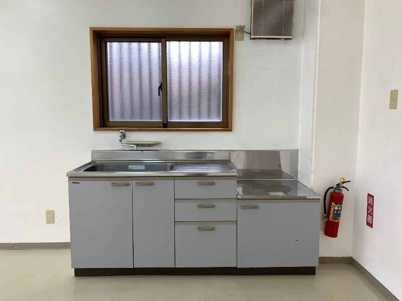 2LDK Mixed-Use Shop & Home for Sale in Haebaru, Okinawa - Image 19