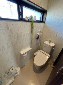 Spacious 4LDK House Near Iyo-Saijo Station, Ehime — Image 4, Saijo, Ehime