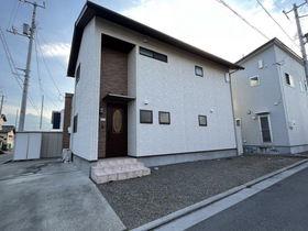 Spacious 4LDK House Near Iyo-Saijo Station, Ehime — Image 1, Saijo, Ehime