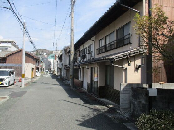 Traditional Nagaya Townhouse for Sale in Central Yawatahama - Thumbnail 2