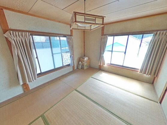 1958 Kominka with Farmland in Yazu, Tottori for Sale - Thumbnail 2