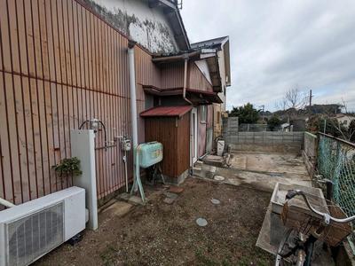 Residential and Store in Nishi Koiso, Ōiso, Kanagawa — Image 1, Oiso, Kanagawa