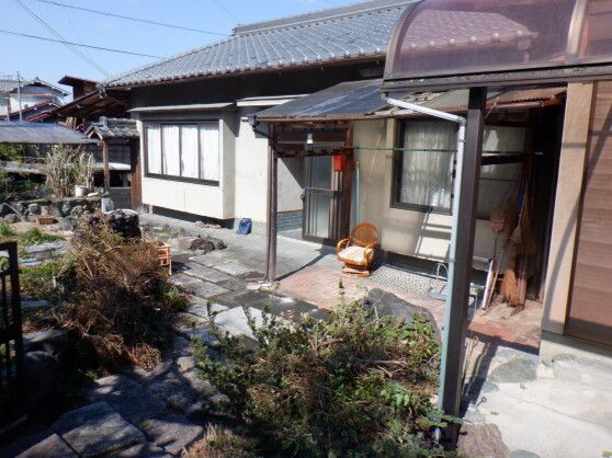 Wooden House for Sale in Yoshino, Nara - Akiya Bank Property - Thumbnail 2