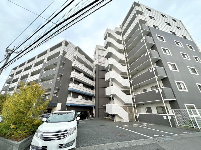 3LDK Apartment in Koshigaya with Balcony - Thumbnail 3