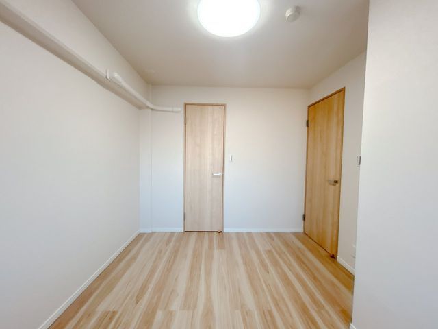 Renovated 2LDK Apartment for Sale in Fukui City - Thumbnail 4