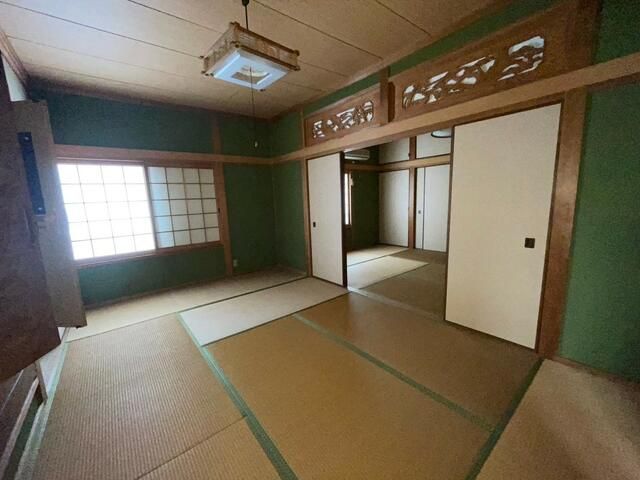 5DK House for Sale in Niihama City, Ehime Prefecture - Thumbnail 3