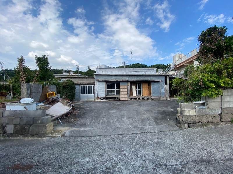 Land for Sale in Maezato, Itoman City, Okinawa - Thumbnail 3