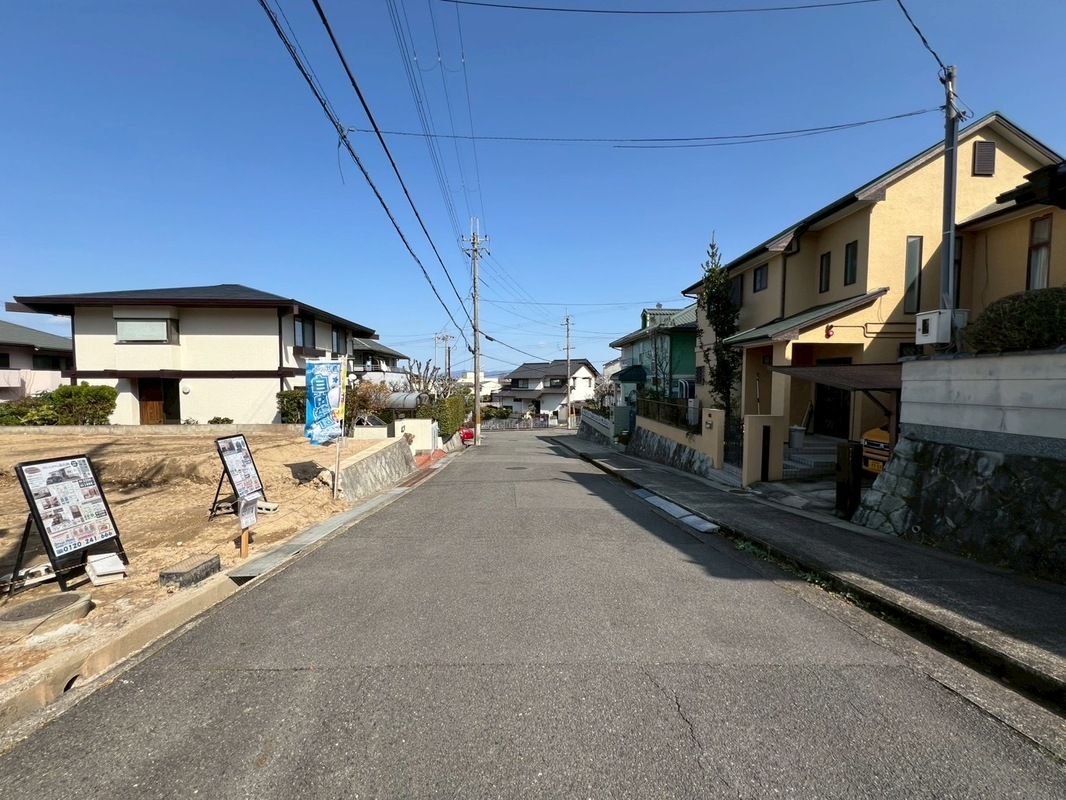 55 Tsubo South-Facing Land for Sale in Nagaokakyo, Kyoto - Thumbnail 3
