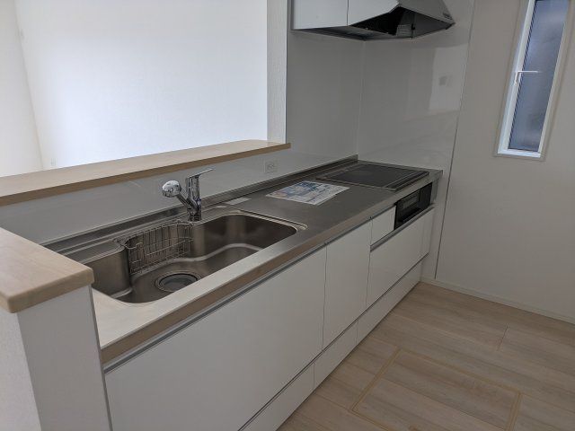 New 4LDK Detached House for Sale in Kikuchi City, Kumamoto - Thumbnail 4