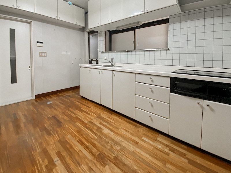 5DK Detached House for Sale in Omihachiman City, Shiga - Thumbnail 3