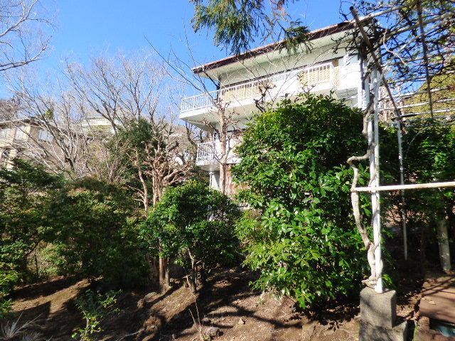 Ocean-view house in Ito with hot springs - Thumbnail 3