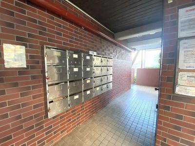 Nishiken Heights Warabi 3DK Apartment for Sale in Saitama — Image 3, Warabi, Saitama