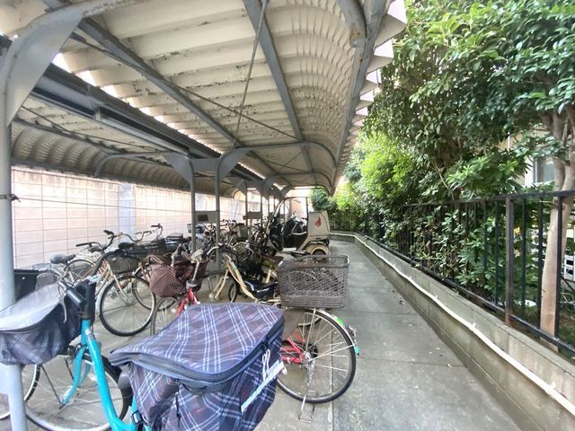 Nishiken Heights Warabi 3DK Apartment for Sale in Saitama - Thumbnail 3