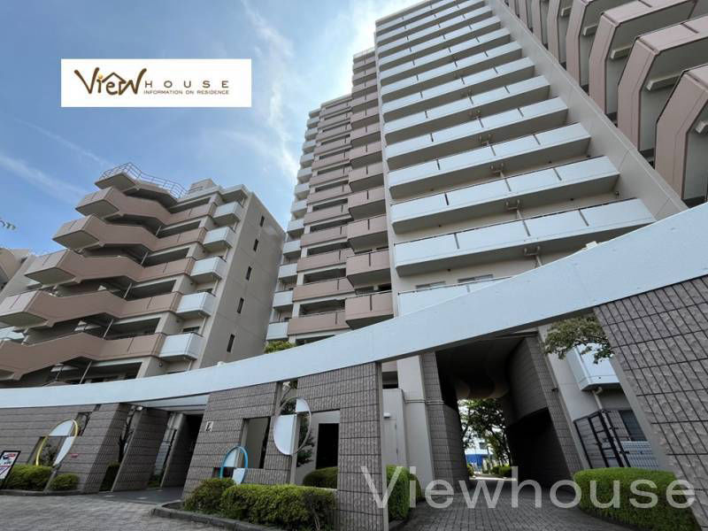 Renovated 3SLDK Apartment in Utsunomiya with Balcony - Thumbnail 2