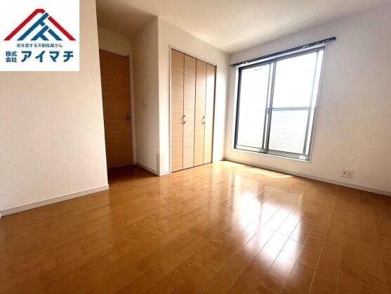 4LDK Wooden House for Sale in Gotemba, Shizuoka - 98.12 sqm - Thumbnail 3