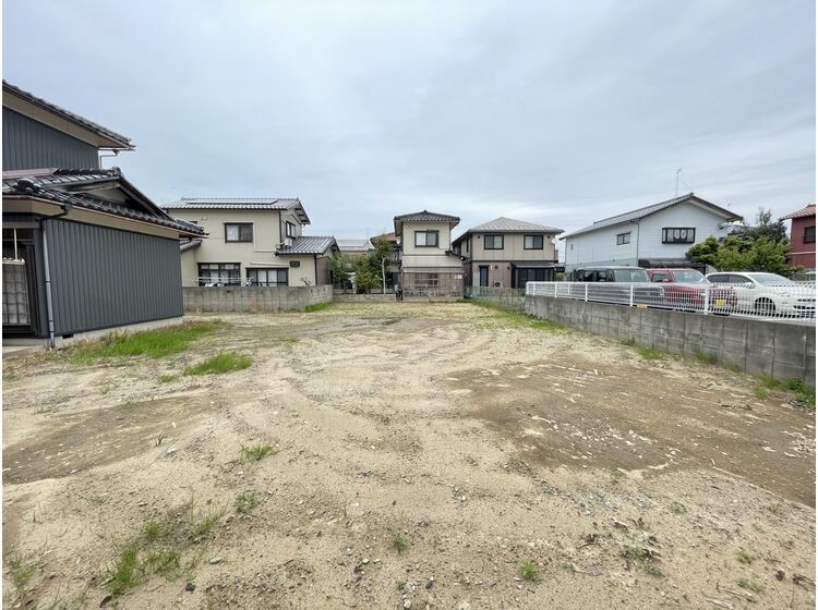 Land for Sale in Komatsu City, Ishikawa - 373.89 sqm - Thumbnail 3