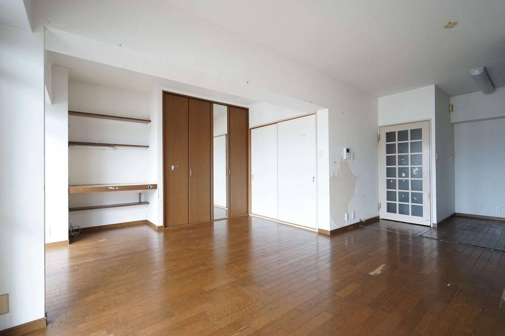 Spacious 2LDK Apartment Near Nara Station - Thumbnail 3