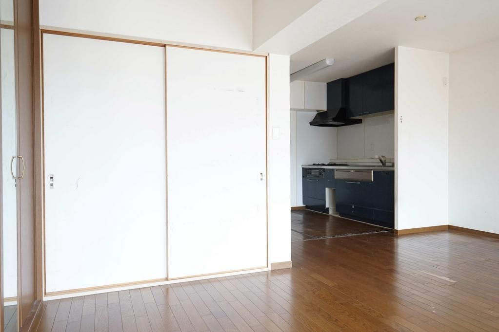 Spacious 2LDK Apartment Near Nara Station - Thumbnail 2