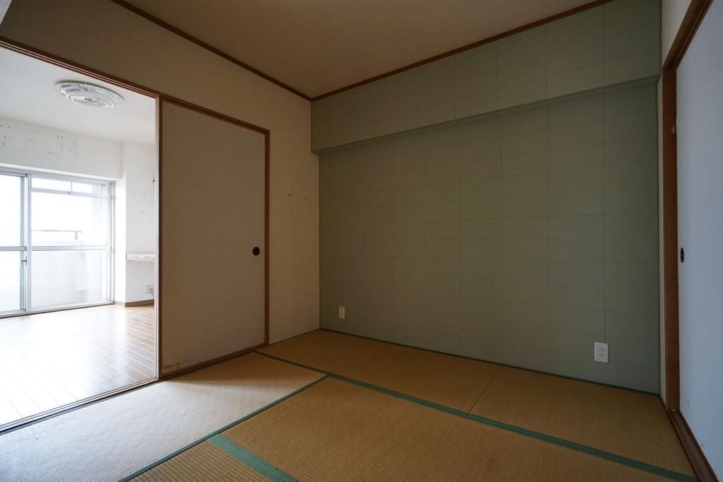 Spacious 2LDK Apartment Near Nara Station - Thumbnail 4