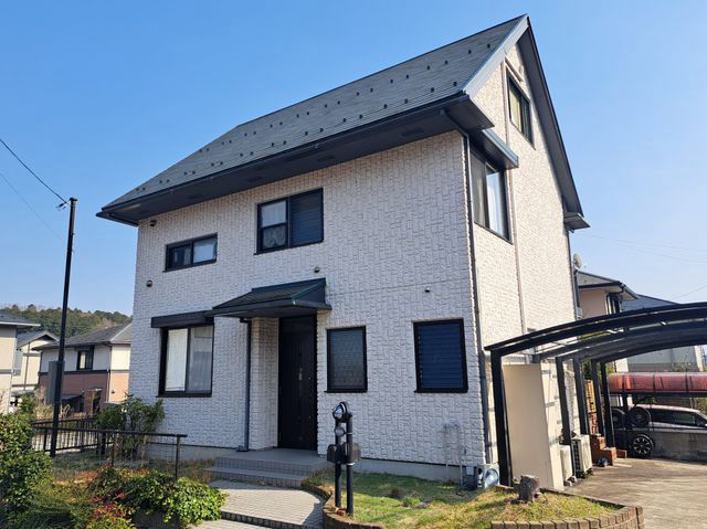 5LDK family house near Lake Biwa with 4 parking spaces - Thumbnail 3