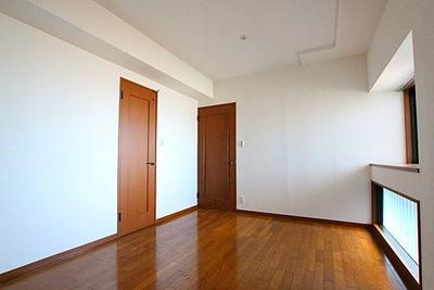4LDK Apartment in Kasuga City with Rooftop Balcony — Image 1, Kasuga, Fukuoka