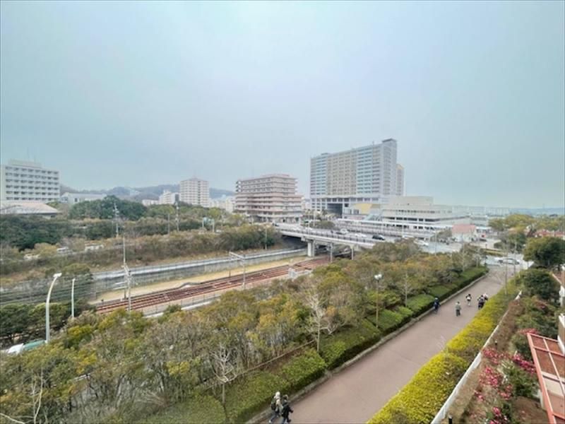 3LDK Apartment near Gakuen-toshi Station Kobe - Thumbnail 4