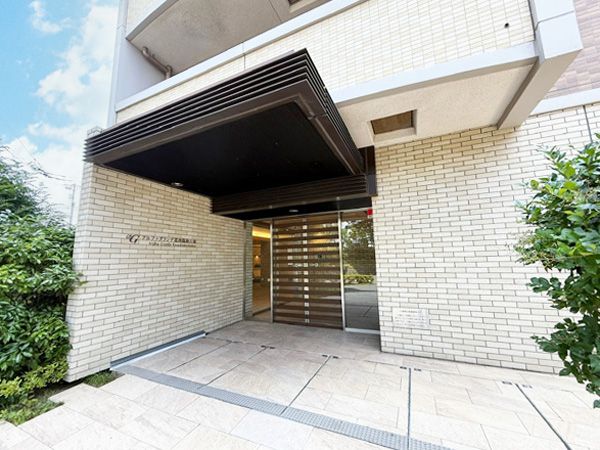 Alpha Grande Kasai Rinkai Park 3LDK Apartment for Sale - Thumbnail 4