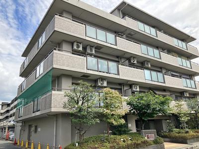 Spacious 3LDK Apartment Near Shintanabe Station, Kyotanabe — Image 1, Kyotanabe, Kyoto