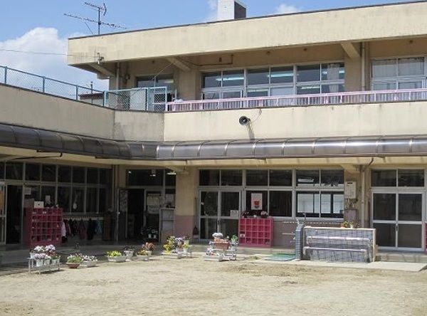 Land with Old House for Sale in Yamashina Ward, Kyoto - Thumbnail 3