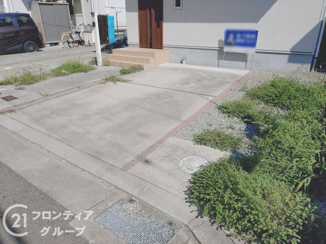 4LDK House for Sale in Kobe Nishi-ku, Hyogo | 99.22 sqm - Thumbnail 3