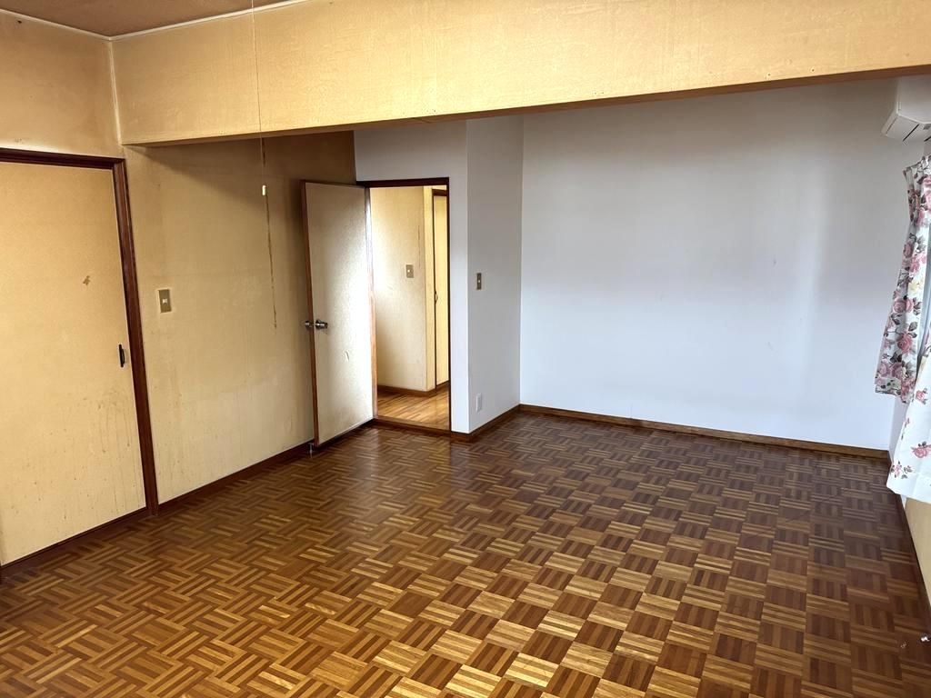 4DK House for Sale in Wakayama City - 83.89 sqm - Thumbnail 3