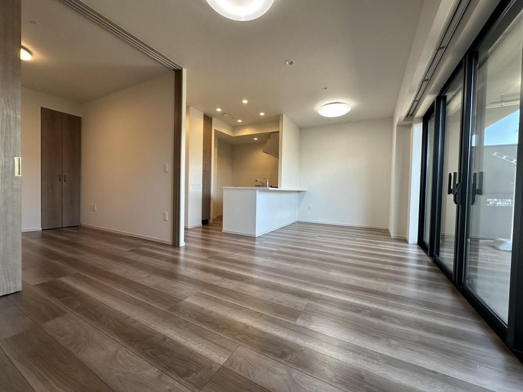 3LDK Condo for Sale near Ooka Station, Numazu with Supermarket Access - Thumbnail 3