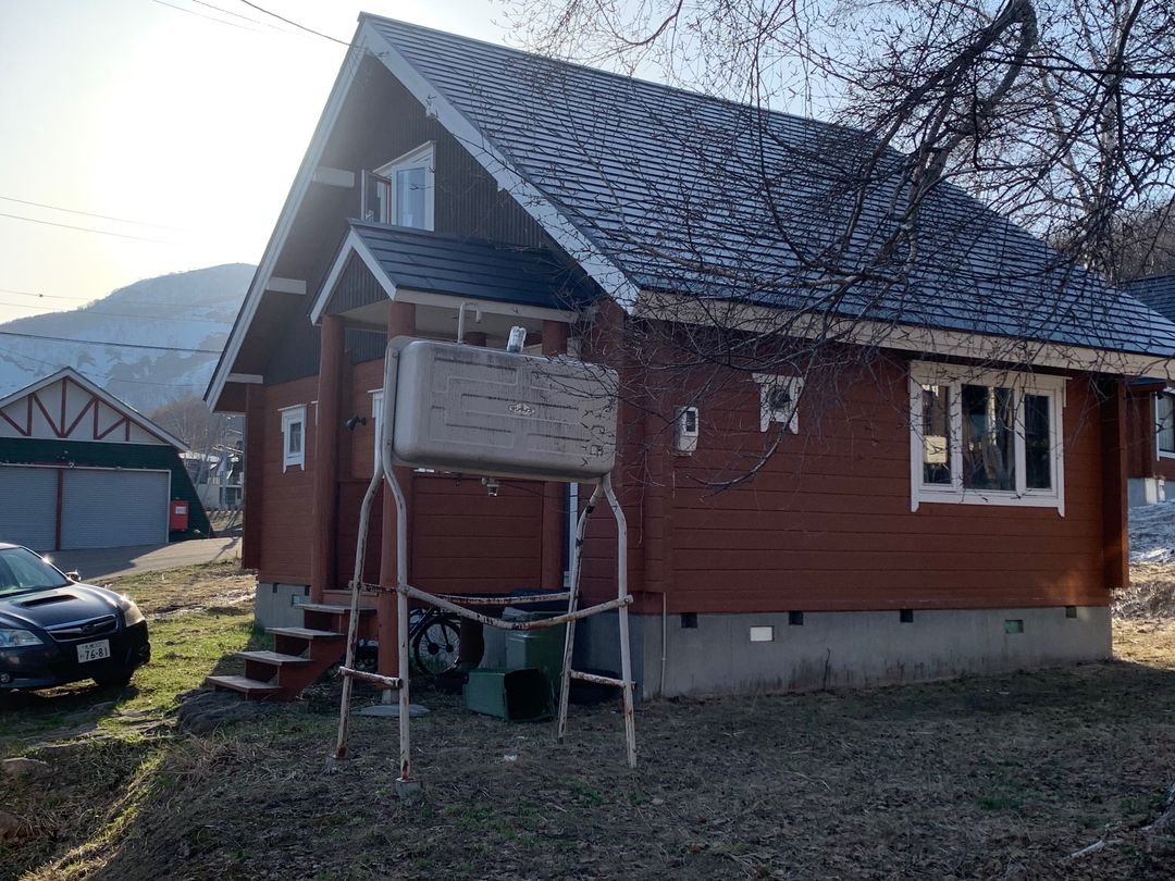 Log Home for Sale in Niseko Hirafu with Mount Yotei Views - Thumbnail 4