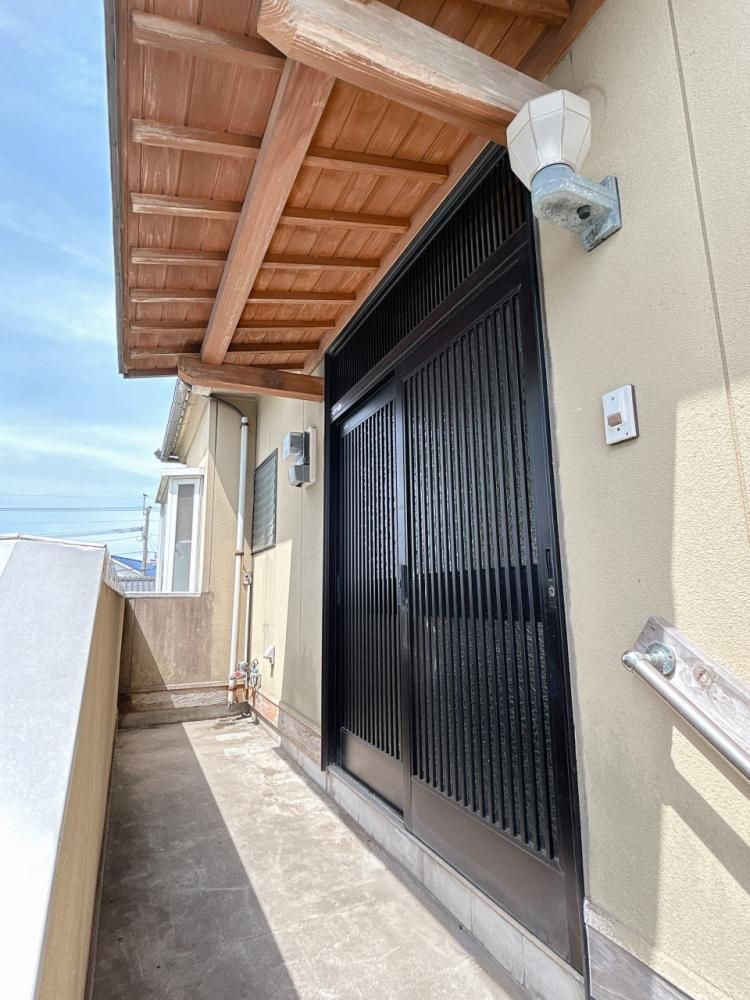 Renovated 3LDK House in Miyakonojo with Parking - Thumbnail 4