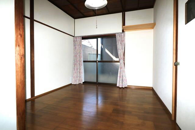 6DK Family House in Kitakyushu with Carport - Thumbnail 3
