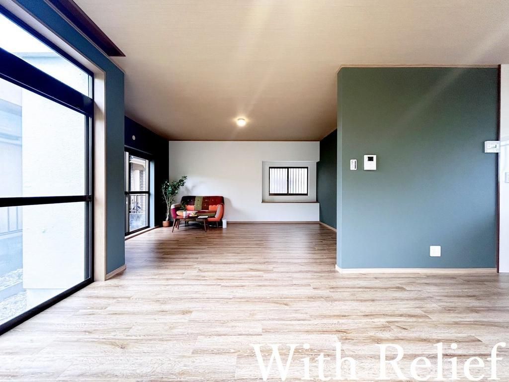 Renovated 3LDK House for Sale in Takatsuki, Osaka - Thumbnail 2